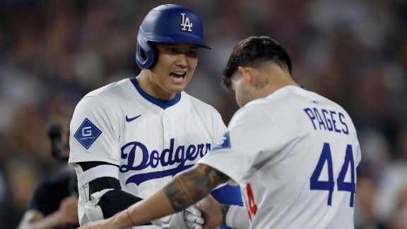 0:28 Shohei Ohtani responds to Judge's homer with a home run of 417 feet17h0: 43 Paul Goldschmidt is the third MVP to connect a homer in the Yankees-Dodgers17H0: 46 A savage of hitting! Aaron Judge opens the board for the Yankees17H0: 31 Shohei Ohtani connects his second home run of the night! 5:00 p.m. Yankees-Dodgers17H0: 46 A savage of hit! Aaron Judge opens the board for the Yankees17H0: 31 Aaron Judge faces Ohtani's Dodgers with the .400 Randandoon Judge seeks to become the first Yankee that beats .400 in a season or, at least, in the batting champion with the most bulky average that the organization produces.1 denrique Rojas, writer senior senior digital
