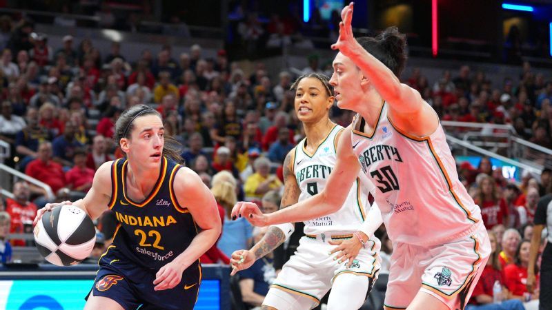 Caitlin Clark returns with 32, Fever ends up with undefeated Liberty