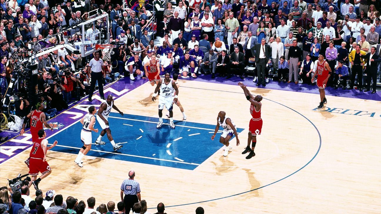Michael Jordan and his last shot: the perfect end ... that was not the end