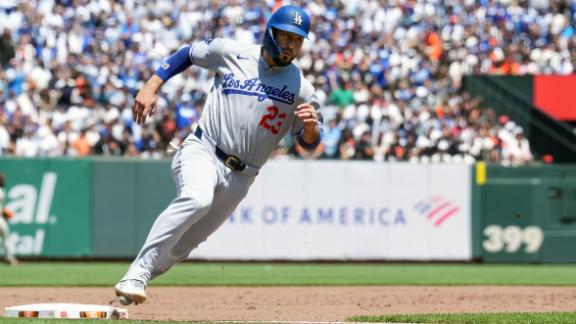 0:24 DEVERS breaks the zero with elevated sacrifice with the game tied, Rafael Devers responds with a hit that drives the first scratch for San Francisco. 8H0: 27 Michael Conforto opens the score in Los AngelesMichael Conforto Pisa the Home and opens the account for dodgers in the upper part of the second input Tied, Rafael Devers responds with a hit that drives the first scratch for San Francisco. 8H0: 27 mlb The ninth: what left us baseball before the star game the game of stars, which many expect with anxiety and others and give them cold or heat. We take the occasion to recapitulate the most relevant, positive or negative, happened so far.12HDAMIÁN L. DELGADO AVHOFF, ESPNESPN

