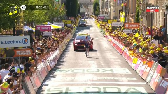 2:00 New leader in the Tour de France after the fifth stagekim Le Court-Pienaar winner on the day Chasseneuil du Poitou Futuroscope A Guéret.1d3: 28 Real stage of the Tour de France female! The day number 5 began with several falls and abandonments, now it touched Marion Buner that fell on the back of the squad, but managed to go back to the bicycle. Dutondesas send in the competition with stage victories and, also with the leadership of the general.2D1: 38 Second consecutive victory of Lorena Wiebes Al Sprint in the Tour de France! The Dutch cyclist was imposed on the leader Marianne vos in the finish line of this fourth flat stage, between Saumur and Poitiers.2d3: 33 Lorena Wiebes wins the Sprint The third stage of the Dutch Freelala Tour was the fastest in the packaging of a rugged day at the end.3d2: 03 Jhonatan Narváez fulfilled a good France tour and in ESPN spoken of his next challenges The Ecuadorian athlete valued his participation in one of the highest cycling competitions worldwide.4d