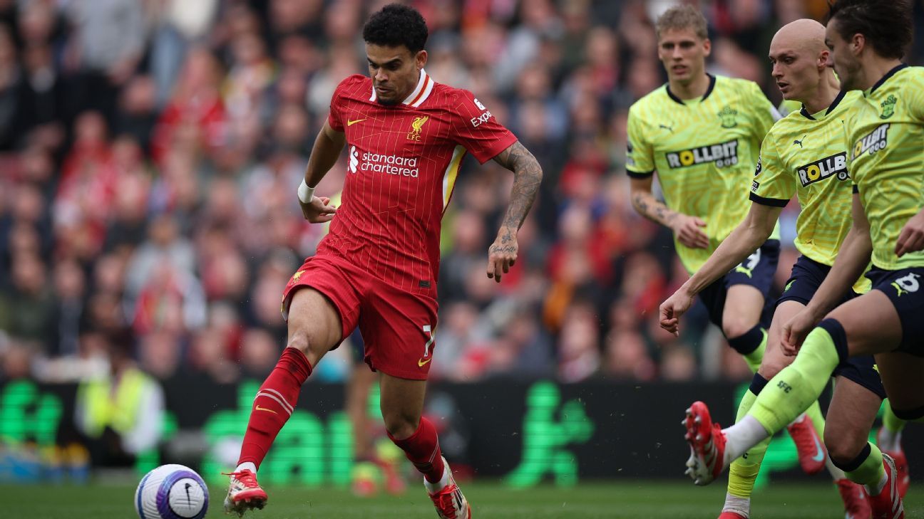 Barcelona takes up interest in Luis Díaz after Nico Williams, reports