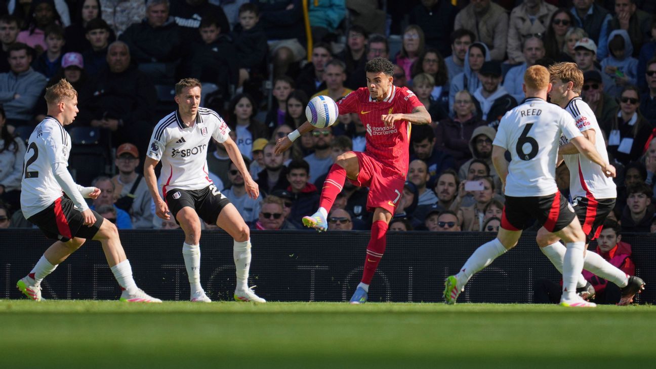 Luis Díaz trains while Liverpool gives another no to Bayern