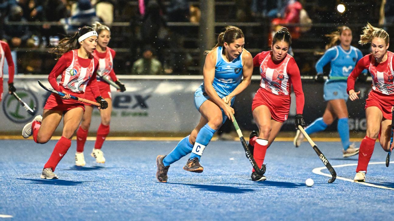 Rain of goals for the Cimarronas against Paraguay in the Panamerican Cup

