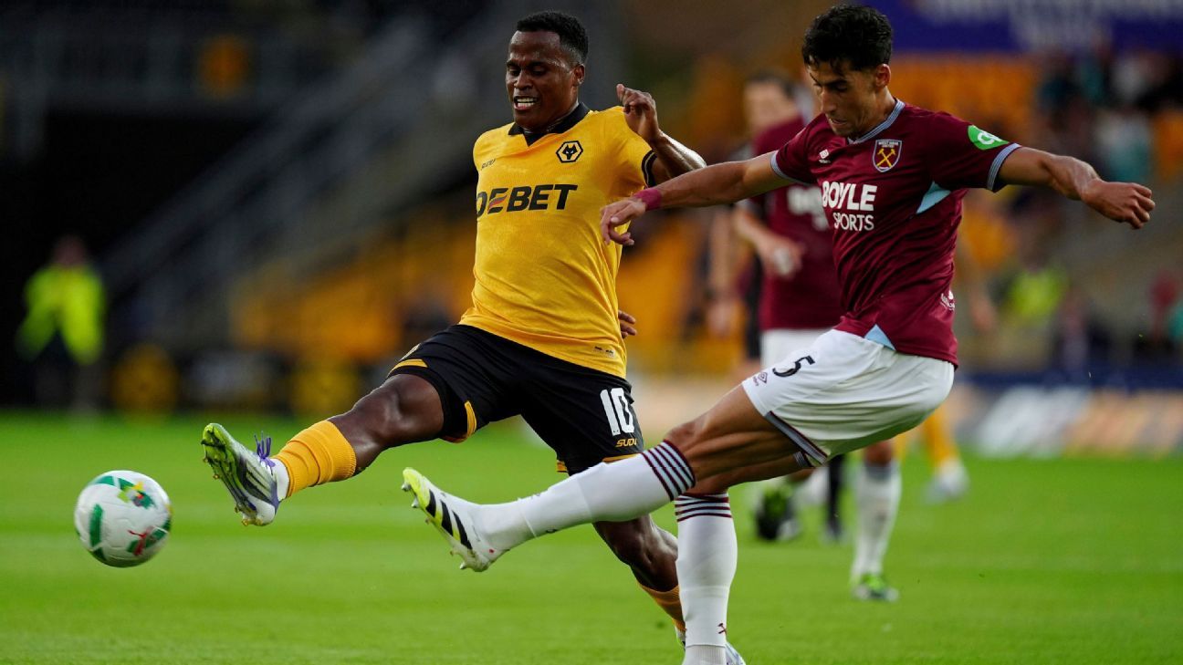 Arias and Mosquera advanced with Wolves to the third phase of the League Cup