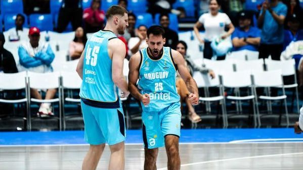 Uruguay beat the United States in the first big surprise of the Americanup