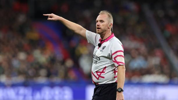 Wayne Barnes's verdict on Morgan's action: "It was a decision that ..."