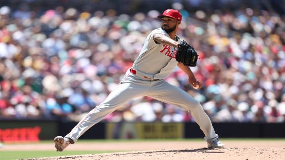 1:14 Juan Soto continues to make history with the Mets15H1: 01 Hernández, Wagaman and Wiemer unleash the offensive with consecutive double Solitary15h0: 37 Hernández, Wagaman and Wiemer unleash the offensive with consecutive doubles in the upper part of the first inning, Hernández, Wagaman and Wiemer connected consecutive doubles that promoted key races to give Miami an early advantage. Connect its first HR in the MLB with the Orioles12H0: 48 Jeremiah Jackson sends it away and traces the board for the orioles12h0: 38 Willy Adames surprises with its homer number 25 of the year! 12h0: 35 Ramón Laureano joins the party with a two -run HR! 12h0: 34 Byron Buxton takes her out with fury to get ahead on the board12h0: 48 A machine! Elias Díaz looks with two homers against the Twins12H1: 28 Contreras left for the street! 13h0: 25 Matt McLain solitary windows Jeremiah Jackson sends her away and traces the board for the orioles12h0: 38 Willy Adames surprises with her homer number 25 of the year! 12h0: 35 Rodríguez took her with two races tablaz Racing! 12h0: 34 Byron Buxton takes it out with fury to get ahead on the board12h0: 48 A machine! Elias Díaz looks with two homers against the Twins12H1: 28 Contreras left for the street! 13h0: 25 Matt McLain solitary windows Tren Brother15h0: 38 Horwitz and Gonzales produce consecutive races for Pittsburgh16H0: 53 Josh Lowe Connects another home run for the Rays17h0: 42 Josh Lowe shoots a tremendous homer of three races17h0: 45 Yelich connects a solitary home run for the brewers17h0: 32 Jonrón de Jackson Chourio! 17h0: 25 Narváez connects a homer15h0: 38 Horwitz and Gonzales produce consecutive races for Pittsburgh16H0: 53 Josh Lowe connects another home run for the Rays17h0: 42 Josh Lowe shoots a tremendous three -run homer17h0: 45 Yelich connects a solitary home run for the Breweers17H0: 32 Jackson Chourio's homer! 17h0: 25 What the Royals stadium drama teaches about the future of Mlbla continuous search of a new home in Kansas City offers three models that other franchises could follow.1DBRADFORD DOOLITTLE | ESPN.compopulous