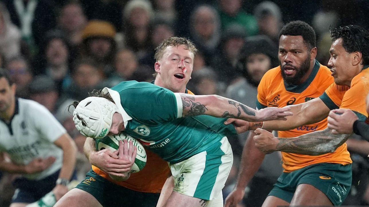 Ireland beat Australia 46-19 in Dublin, and Los Pumas smile