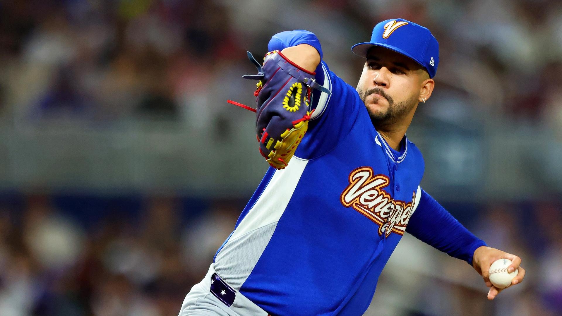 1:37 Christian Walker hit a 3-run home runChristian Walker hit the road in the eighth inning with a 3-run home run to give the Astros the lead.1d0:29 Austin Riley's home run to open the score against the Boston Red SoxAustin Riley hit the road with a solo home run in the second inning to put the Braves up 1-0 against the Red Sox.1d0:22 Alex Freeland hits a home run‎1d0:24 Ozzie Albies double extends Braves' leadOzzie Albies hit an RBI double to extend the Braves' lead 2-0 against the Red Sox.1d0:35 Christian Walker hit a 3-run home runChristian Walker hit the road in the eighth inning with a 3-run home run to give the Astros the lead.1d0:29 Austin Riley to open the score against the Boston Red Sox Sox.1d0:35 Analyst Buster Olney gives us his conclusions from spring training. What did you miss from the camps this spring during the World Baseball Classic? This caught our attention from Florida and Arizona2dBuster Olney | ESPN DigitalBryan M. Bennett/Getty Images