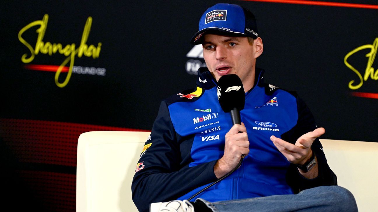 Max Verstappen and the change of his simulator for...