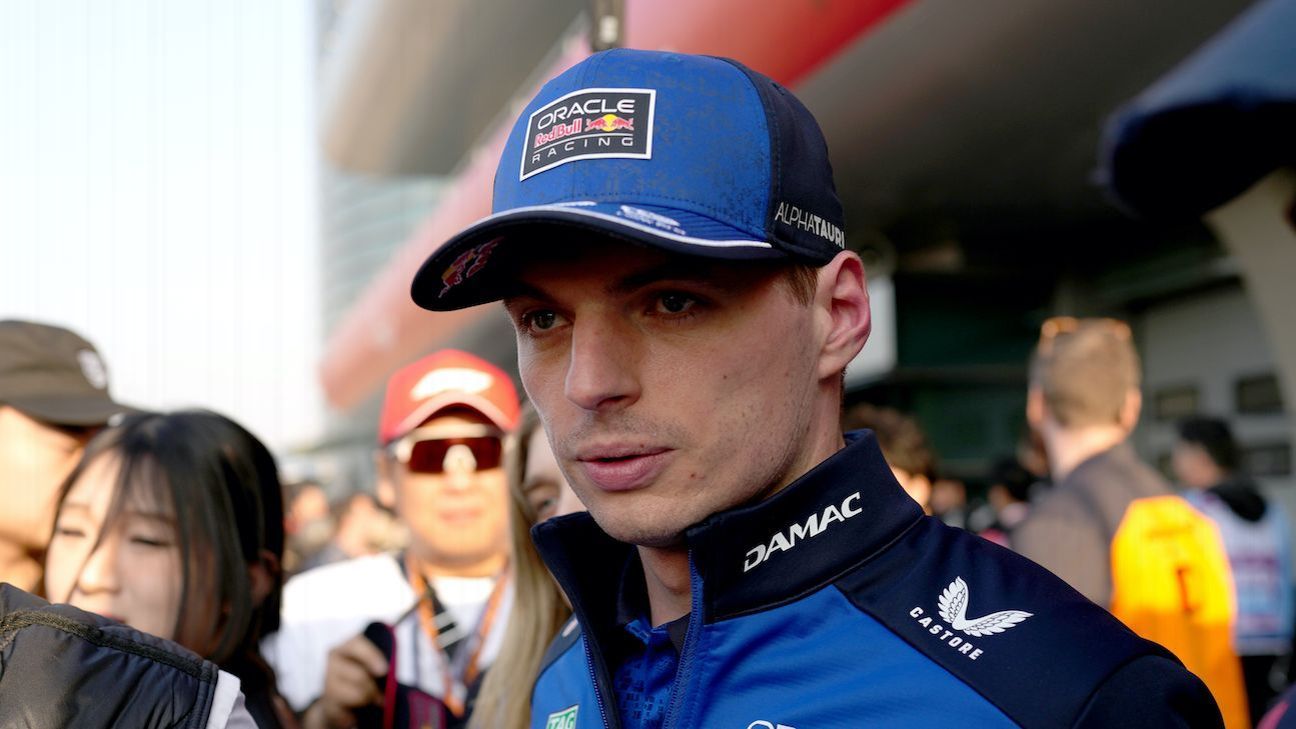 Verstappen races at Fuji before the F1 Japanese GP

