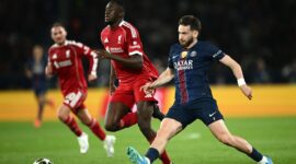 Kvaratskhelia scored a great goal from a pure dribble for PSG vs. Liverpool