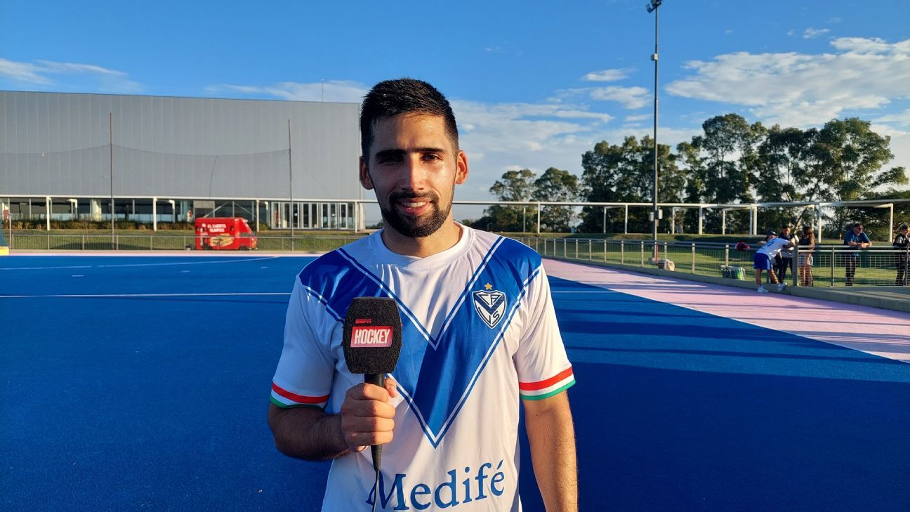 Rodrigo Larre and a Vélez ready to fly
