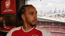 Anne Hathaway and Lewis Hamilton give their lives for Arsenal