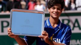 Another new Brazilian phenomenon triumphs at Roland Garros