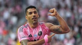 Exhibition: two assists from Leo Messi and hat trick from Luis Suárez