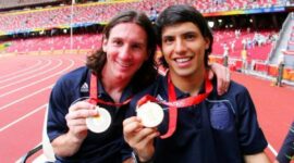 Kun’s anecdote with Messi in his beginnings in the national team: “We took a pill to rest and it seemed to have an effect on us and I came down in my underwear and the people at reception were looking at me”