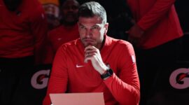 The Bulls hire Brazilian Tiago Splitter as new coach