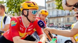 Sparks fly in the Tour: Wærenskjold calls Girmay a fucking idiot and accuses him of pushing him in the last corner of the stage before the sprint