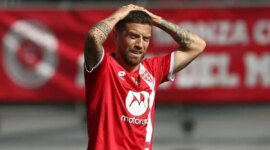 Concern with Papu Gómez due to a dark post