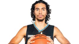 Milan Barbitch signs for MoraBanc