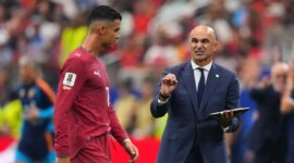 They speak with Roberto Martínez