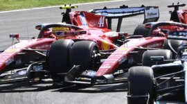Hamilton sets Ferrari on fire: “There are no rules here. At Mercedes we had written fighting rules”