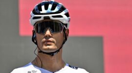 Javier Romo denies in court an alleged attack on a protester in the Vuelta