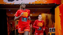 Spain meets with Italy or Australia for a place in the World Cup semi-finals
