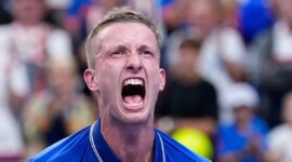 Lehecka sweeps towards the final against Alcaraz in Tokyo