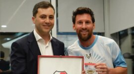 Messi, honorary member of River Plate