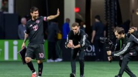 1-3: A galactic Messi scores two ‘Maradonian’ goals