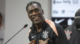 Another setback without Memphis Depay and with Seedorf in the stands