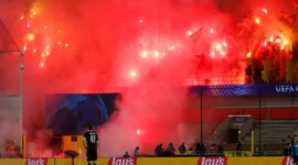 Lens punishes its fans