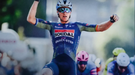 Tim Merlier spreads his wings and wins with authority in the first real round of the Eneco Tour