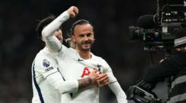 Tottenham finally wins and escapes relegation at the expense of Arbeloa